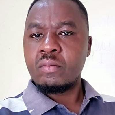 Robert Kheyi, Director